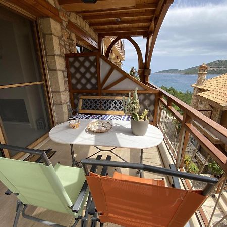 Two-Storey Mansion At The Sea Arkadiko Chorio Екстериор снимка