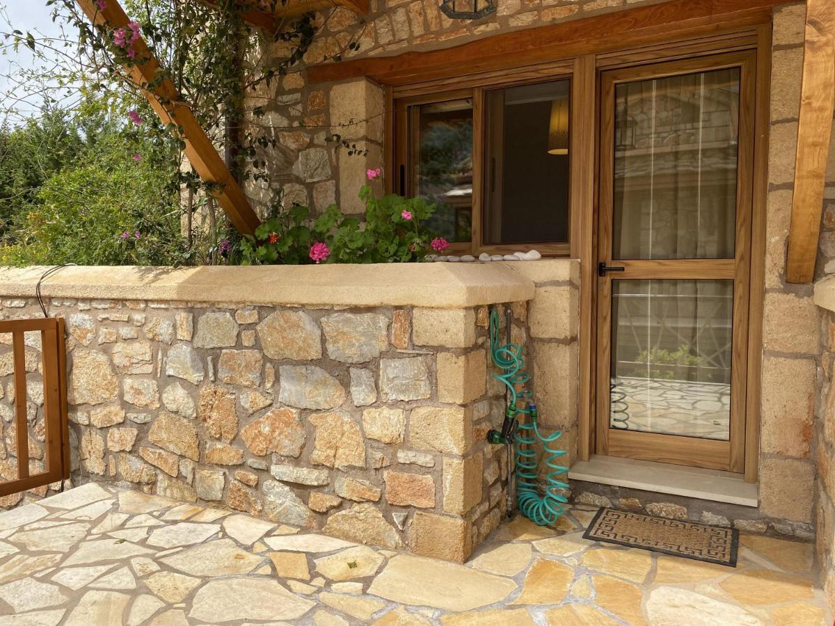 Two-Storey Mansion At The Sea Arkadiko Chorio Екстериор снимка